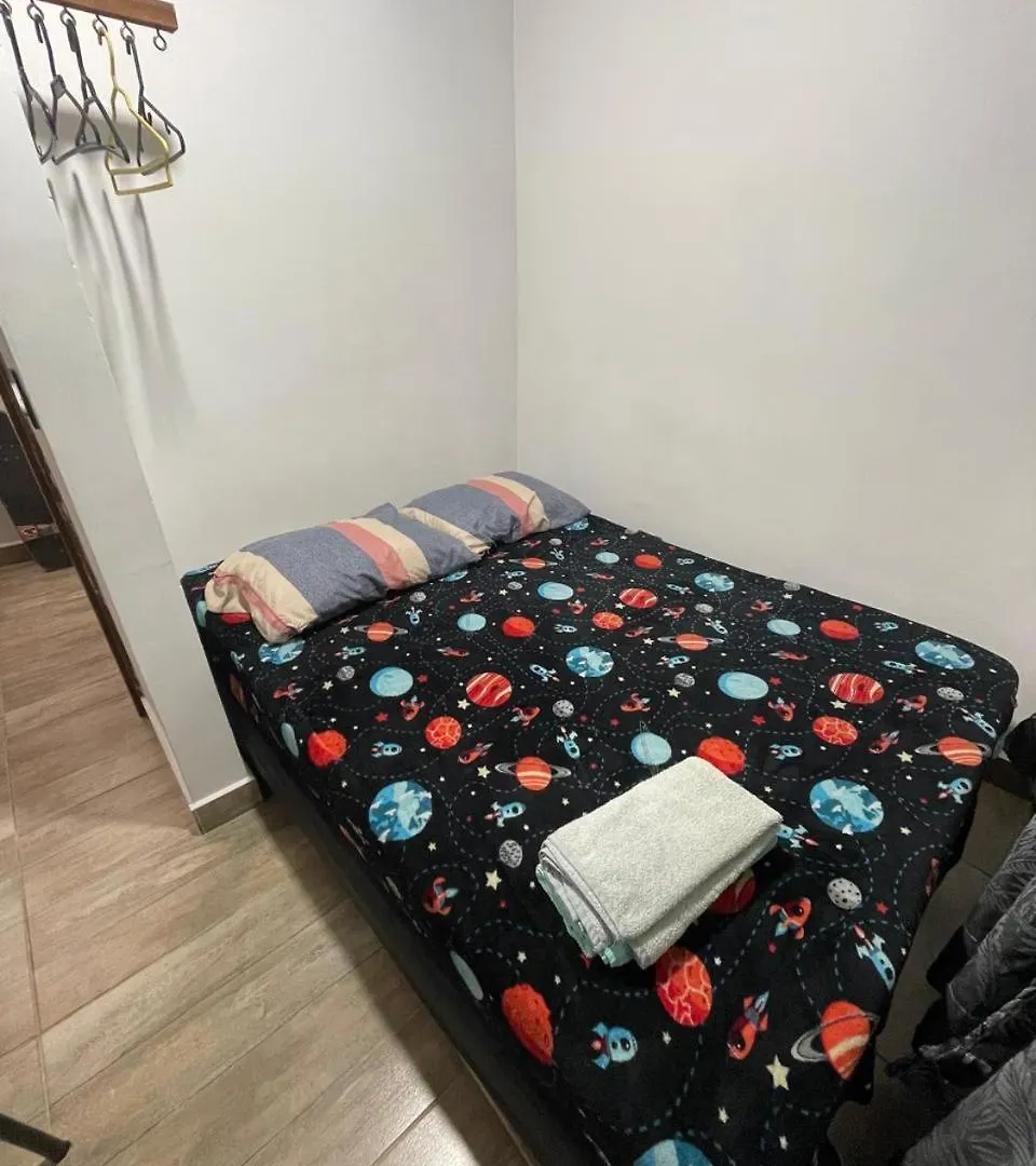 Homestay szállás Alojamiento Las Palmas Medellín