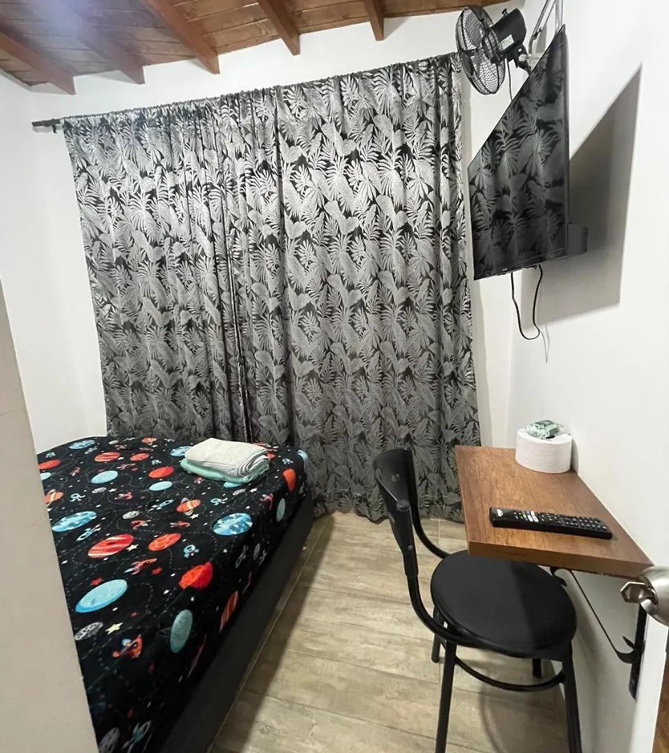 Alojamiento Las Palmas Medellín Habitación en casa particular